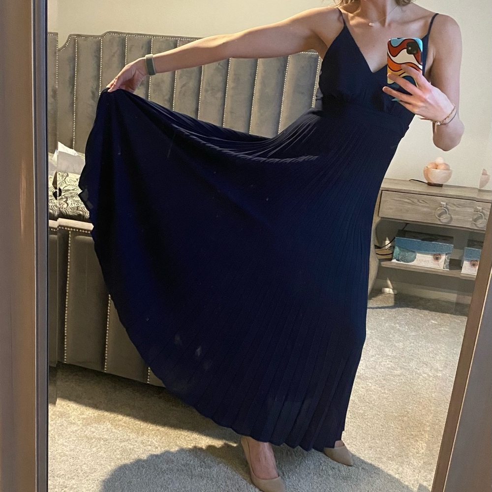 NWOT navy blue accordion style maxi dress